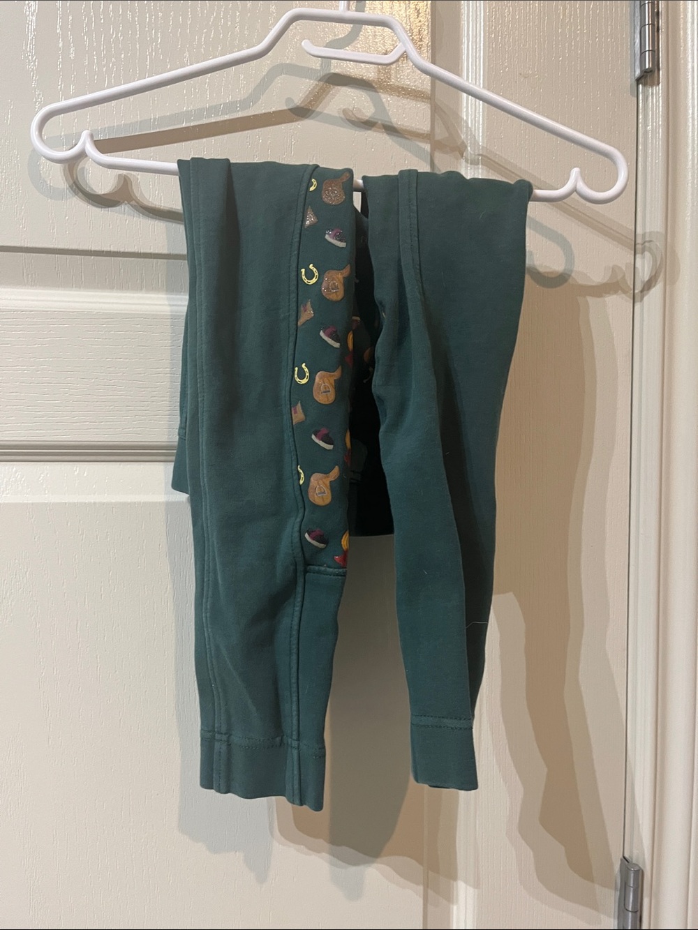 Shires kids pull on breeches